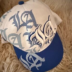 MLB White and Blue Graphic Hat